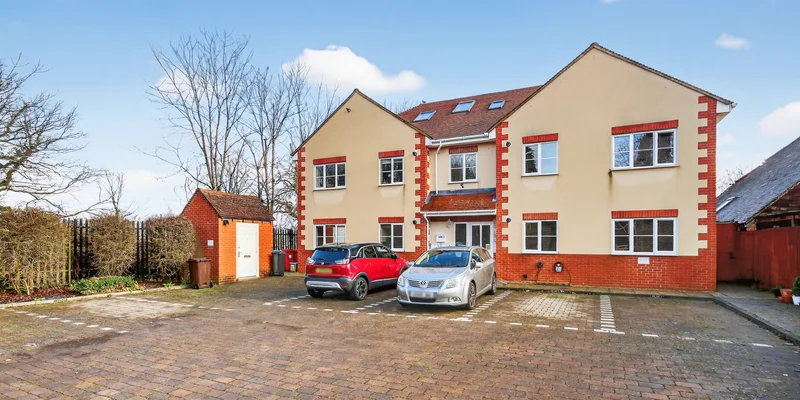 2 bedroom apartment for sale