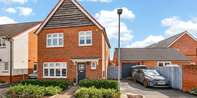 3 bedroom detached for sale