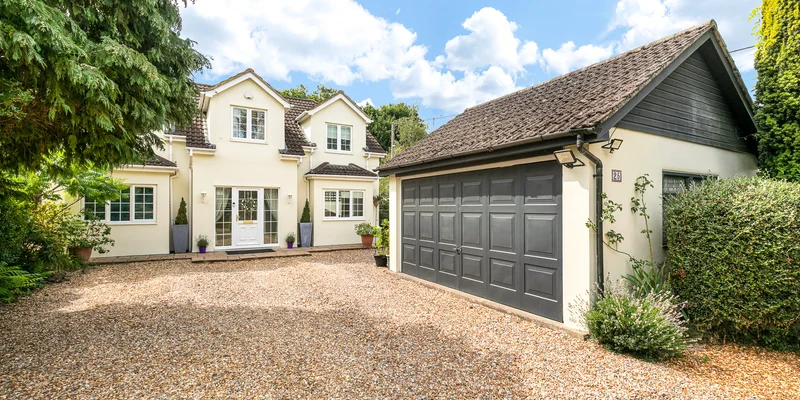 5 bedroom detached for sale