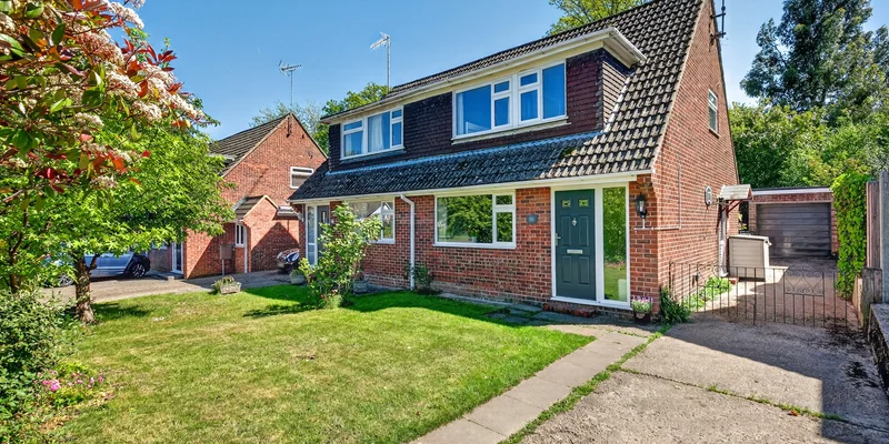 3 bedroom semi-detached for sale