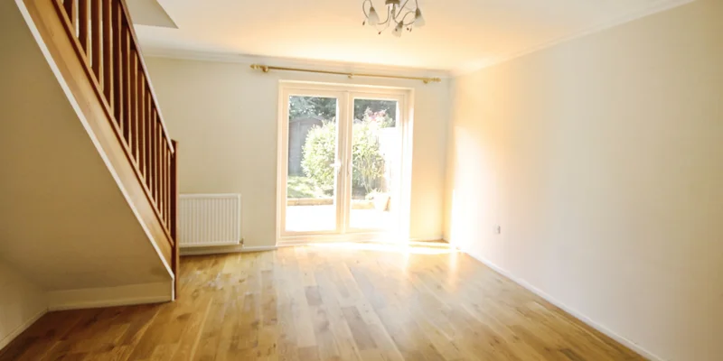 Scania Walk, Winkfield Row - Image 3