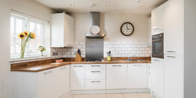 Fulmar Crescent, Bracknell, RG12 - Image 2