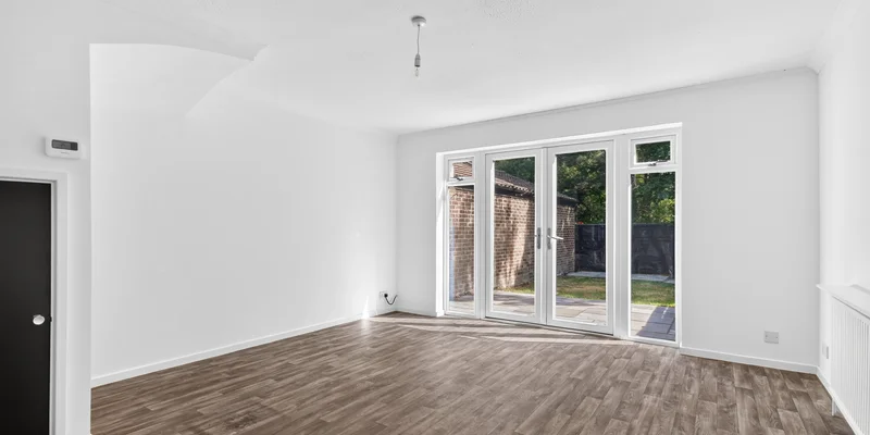 Greenham Wood, Bracknell, RG12 - Image 3