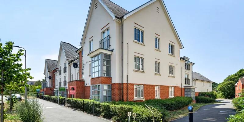 1 bedroom flat for sale