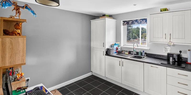 Hampden Crescent, Bracknell - Image 3
