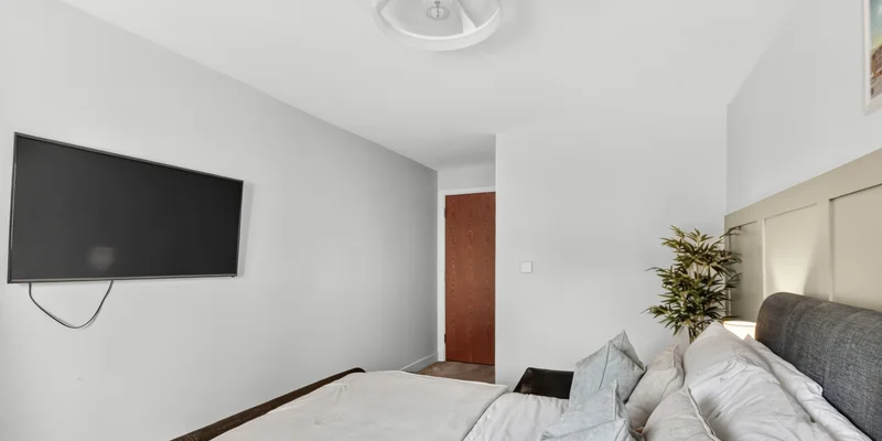 Webster Close, Bracknell, RG12 - Image 3