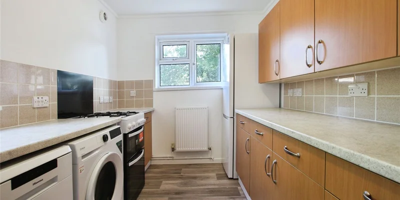 Naseby, Bracknell, RG12 - Image 2