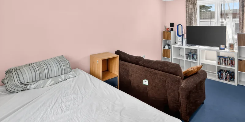Pendlebury, Bracknell, RG12 - Image 3