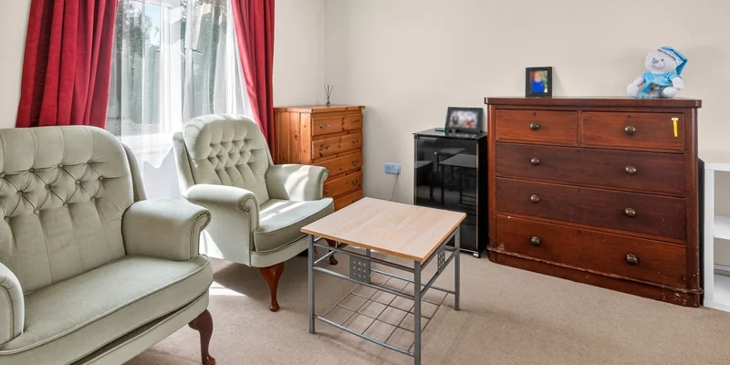 Pendlebury, Bracknell, RG12 - Image 2