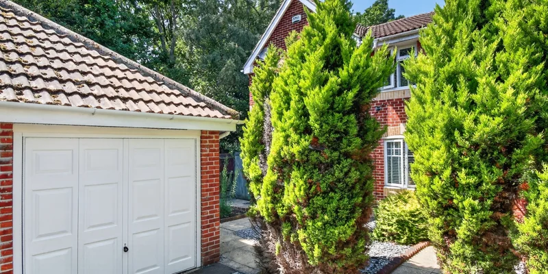 Hopper Vale, Bracknell, RG12 - Image 2