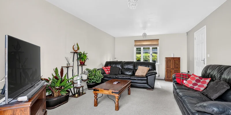 Bunce View, Bracknell, RG12 - Image 3
