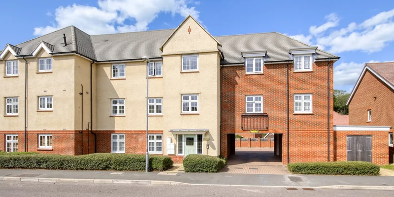 1 bedroom flat for sale