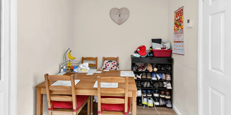 Statham Court, Binfield, Bracknell, RG42 - Image 3
