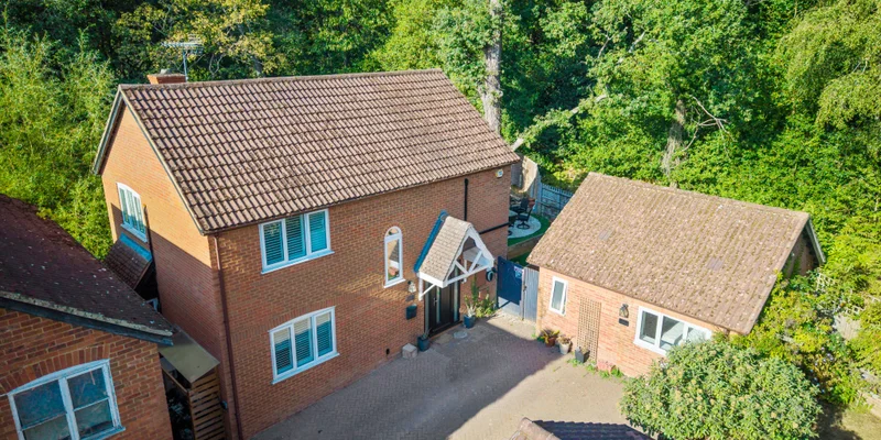 3 bedroom detached for sale