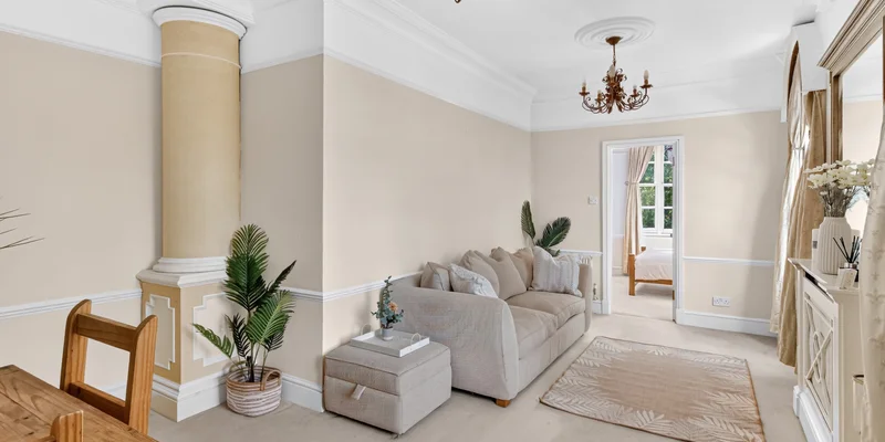 Frog Hall Drive, Wokingham, RG40 - Image 2