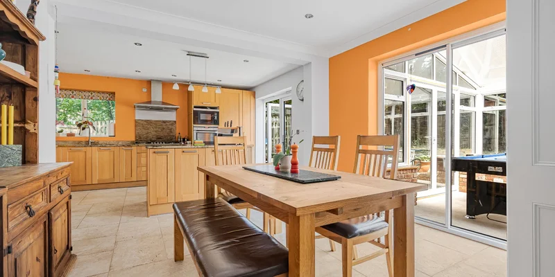 Anthony Wall, Warfield, Bracknell, RG42 - Image 3