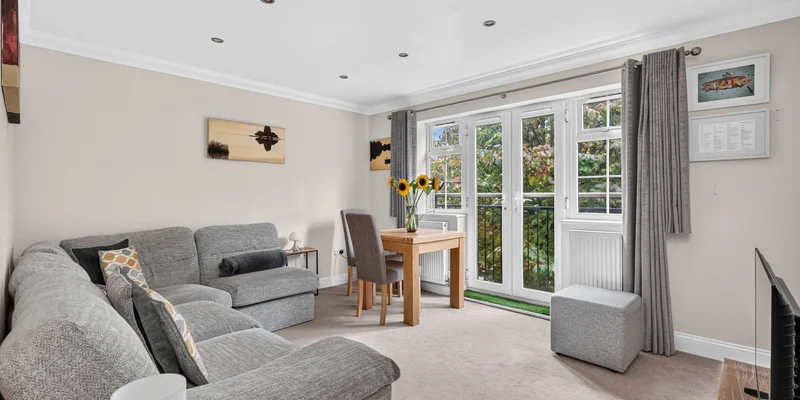 Sadlers Court, Winnersh, Wokingham, RG41 - Image 3