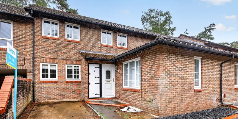 3 bedroom terraced for sale