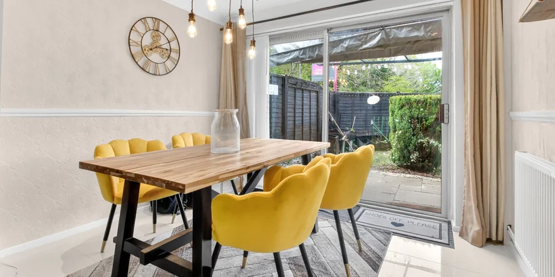 Bishopdale, Bracknell, RG12 - Image 3