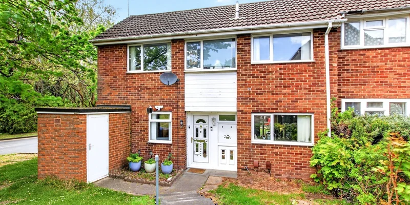 3 bedroom semi-detached for sale