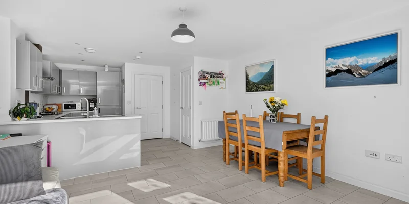 Duffet Drive, Winnersh, RG41 - Image 3