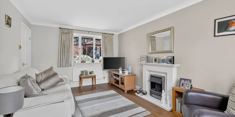Dorset Way, Wokingham, RG41 - Image 2