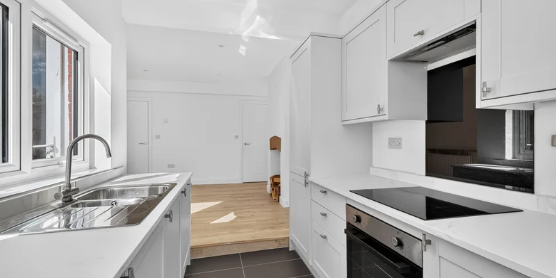 Wescott Road, Wokingham, RG40 - Image 3