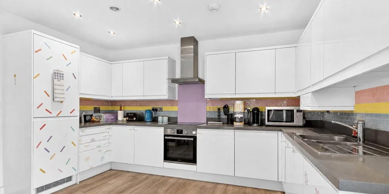 Watermint Place, Wildridings Road, Bracknell, RG12 - Image 3