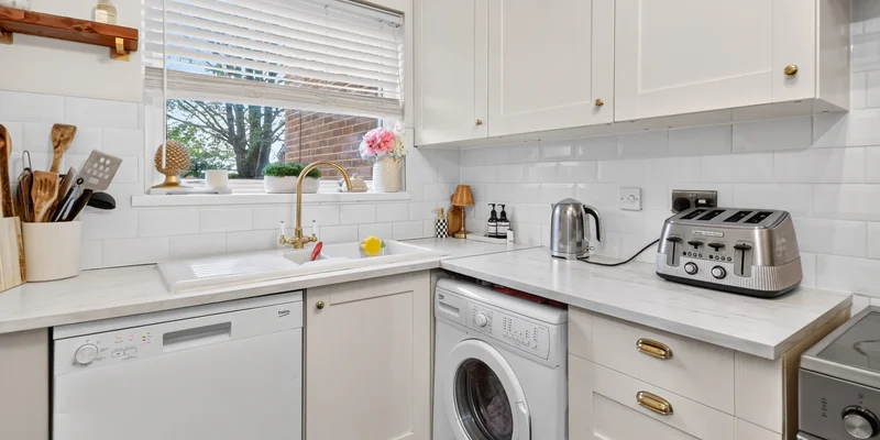 Knightswood, Bracknell, RG12 - Image 3