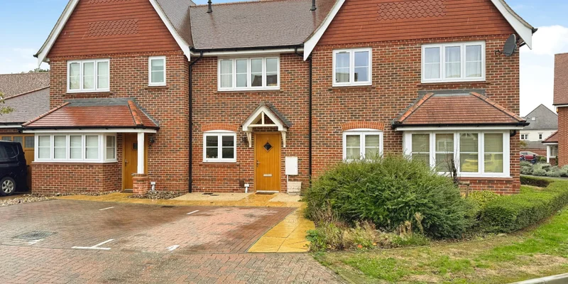 2 bedroom terraced for rent